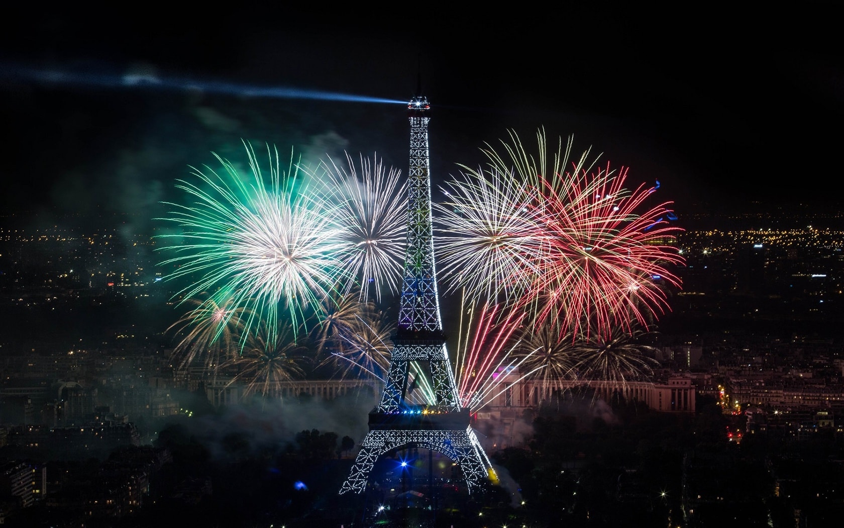 wallpaper et fond d'écran paris fêtes feu d'artifice