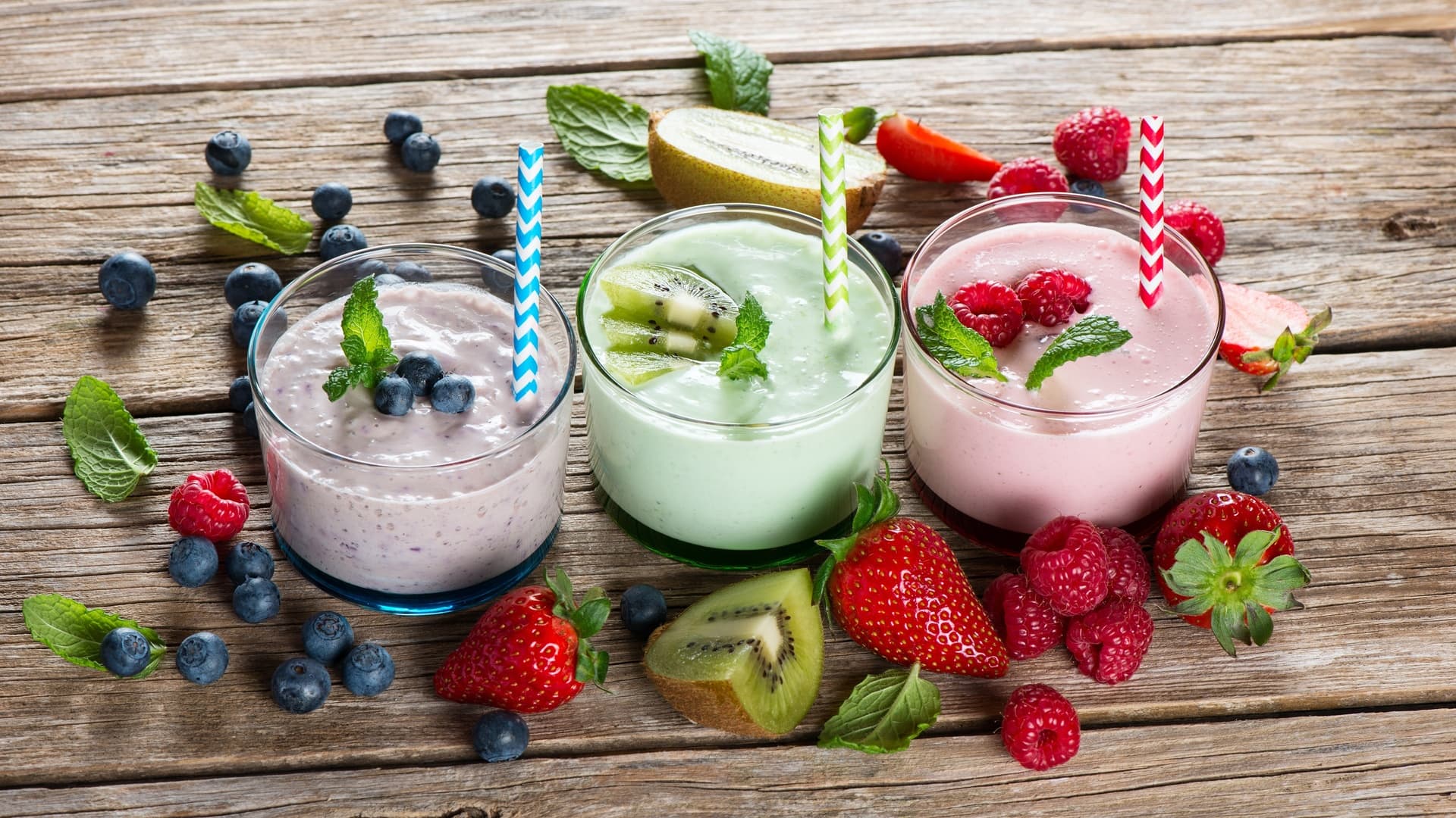 wallpaper et fond d'écran smoothie fruits