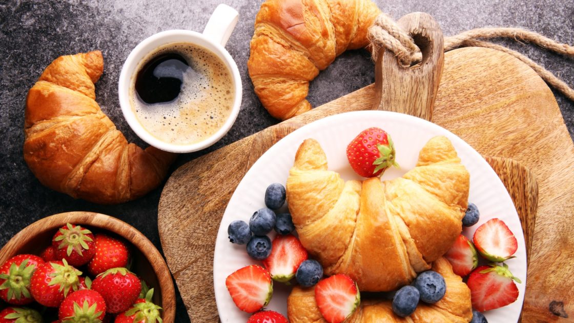 wallpaper et fond d'écran café croissants nourriture