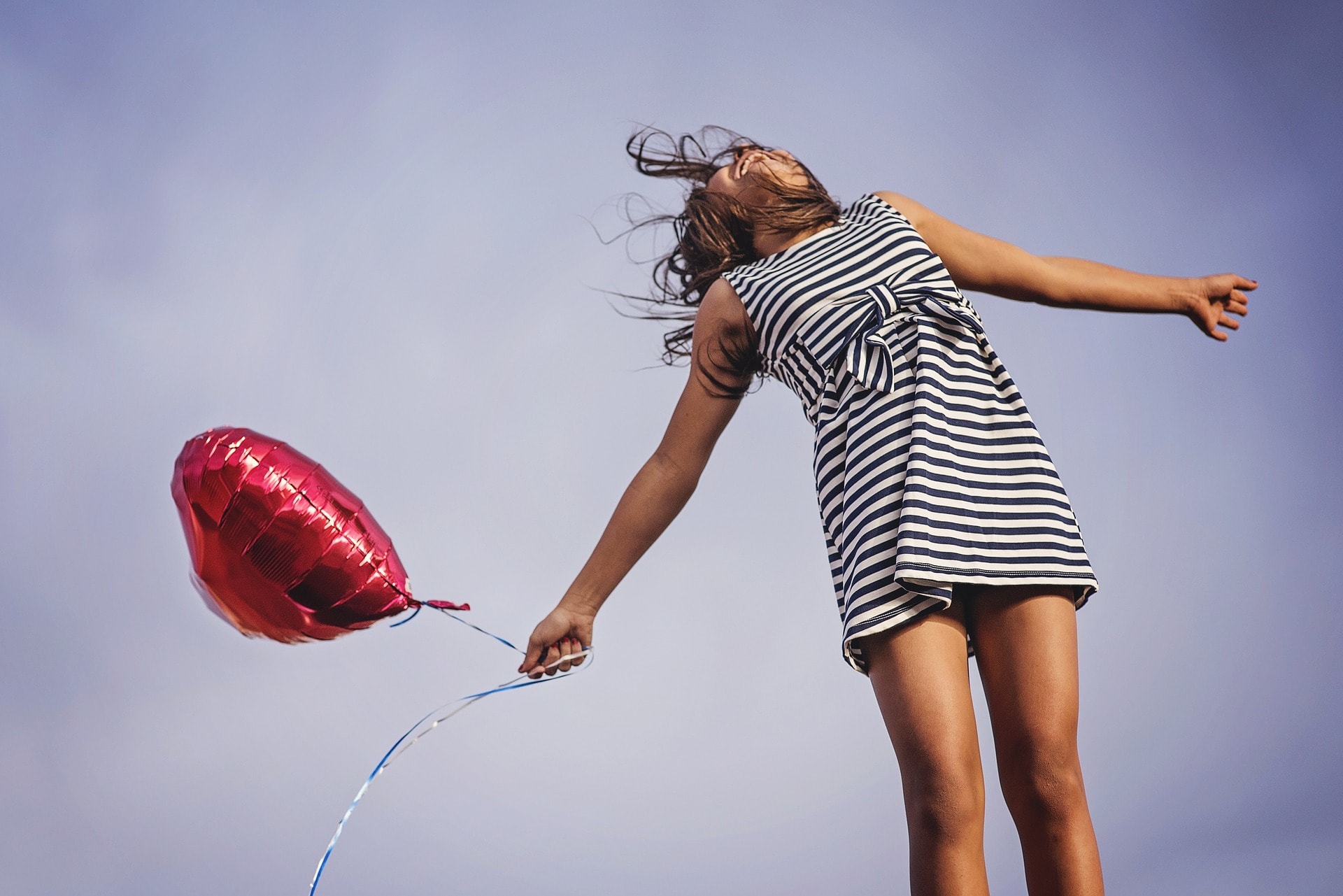 photographie femme ballon liberté