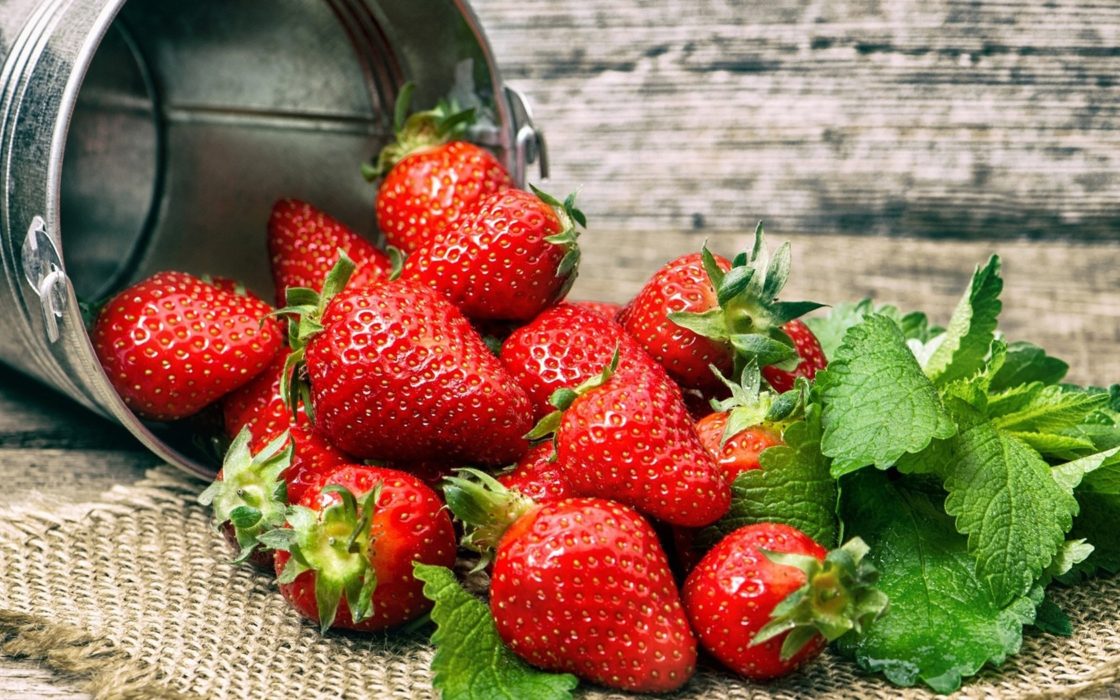 wallpaper et fond d'écran fraises fruits