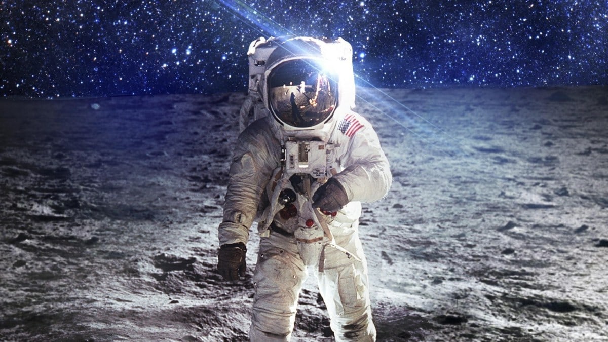 wallpaper et fond d'écran astronaute espace univers lune histoire