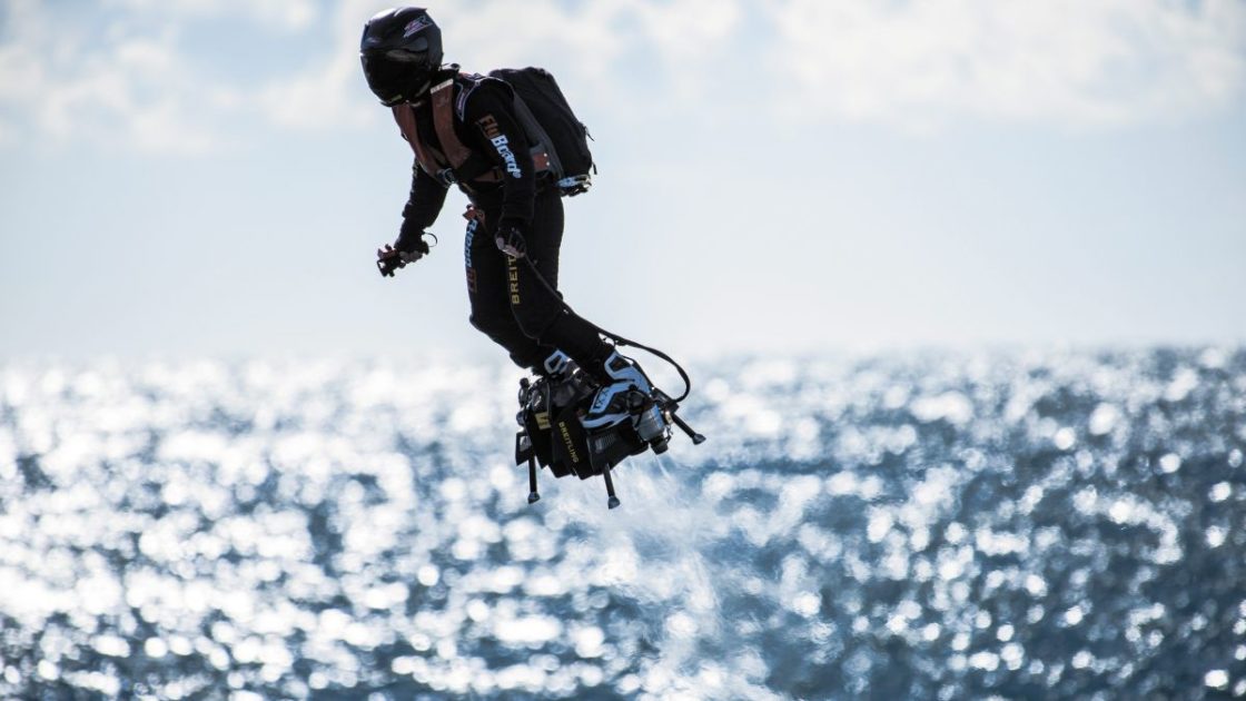 photographie homme volant zapata exploit actualité