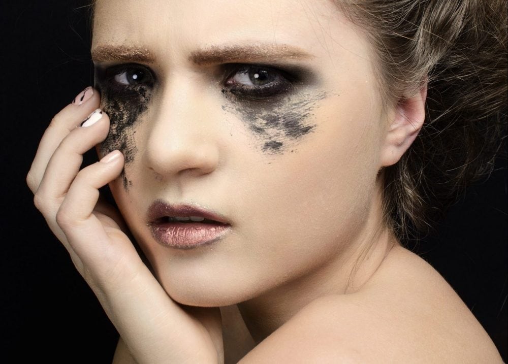photographie femme portrait triste violences