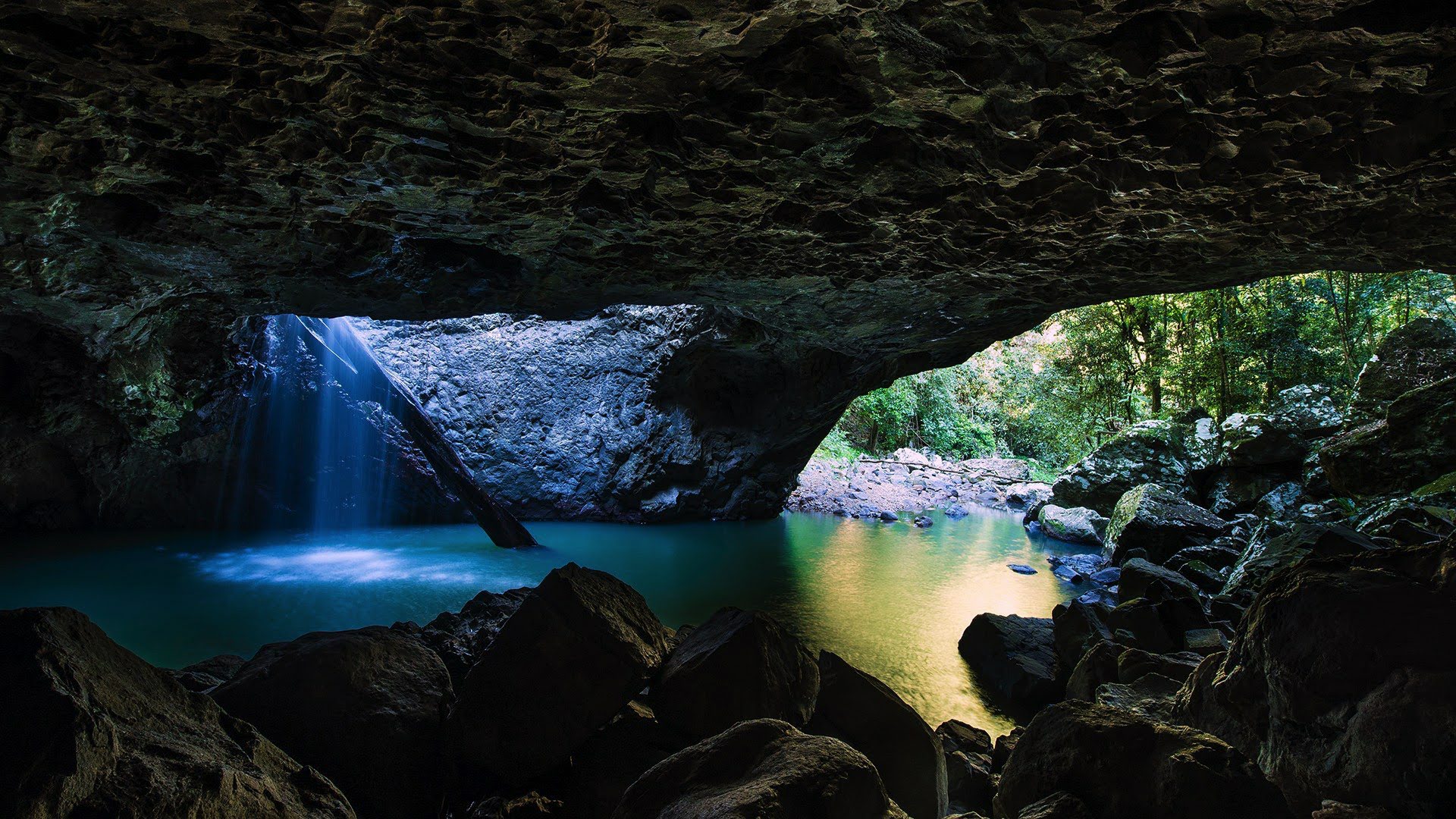 wallpaper et fond d'écran nature grotte paysage voyage eau