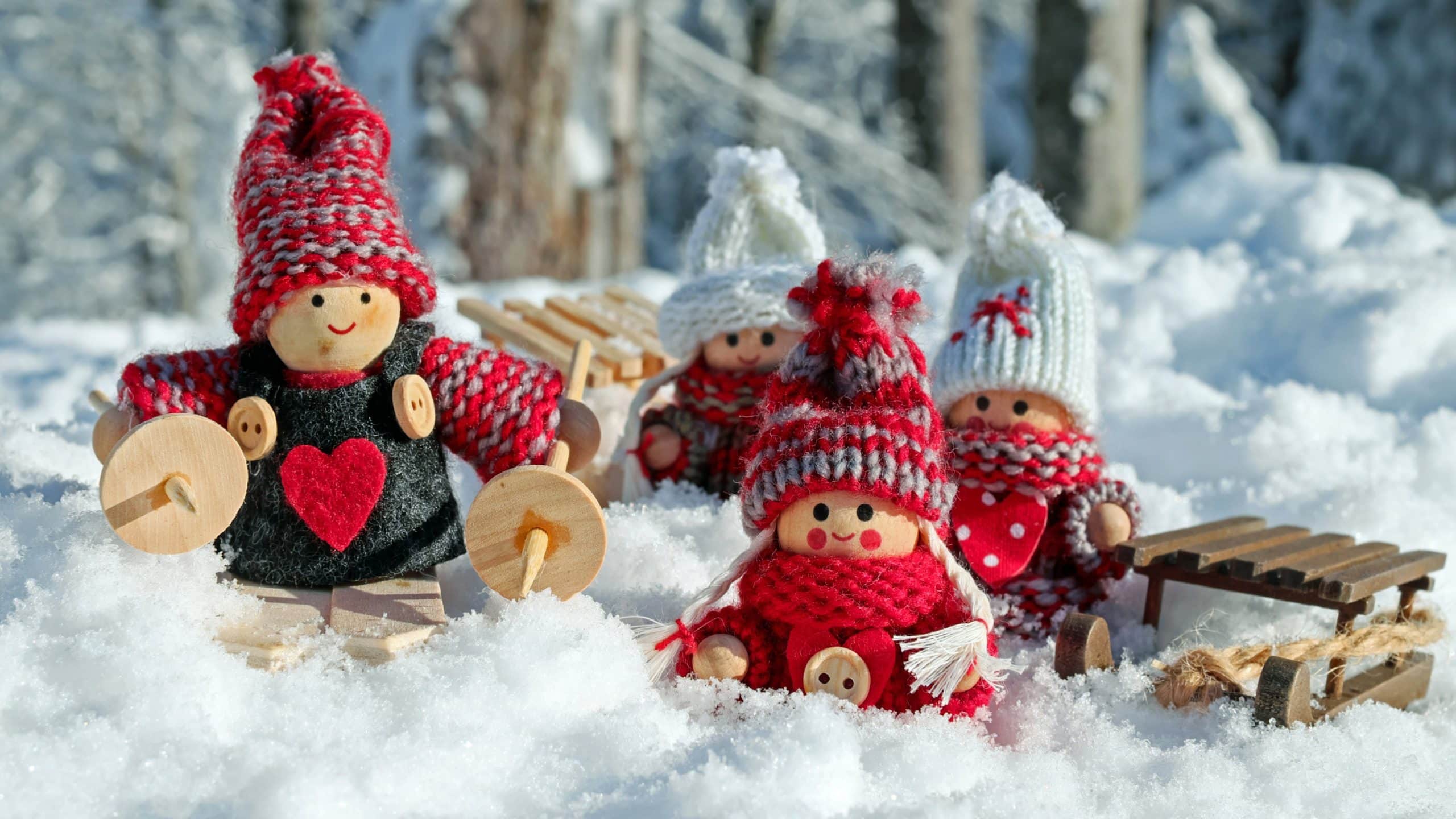 wallpàaper et fond d'écran Noël Christmas fête célébration décoration père Noël sapin boules magie