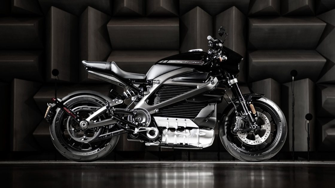 wallpaper et fond d'écran moto motard Harley Davidson vitesse transport véhicule motorbike