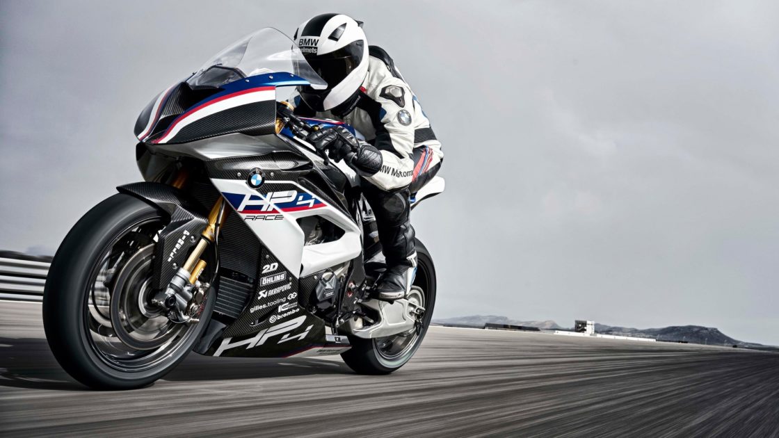 wallpaper et fond d'écran motard moto motorbike biker véhicule engin course
