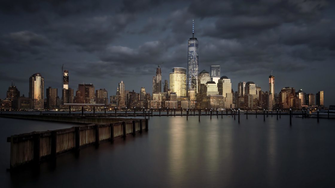 wallpaper et fond d'écran New York Manhattan nuit paysage pays Amérique America building city ville voyage travel tourist tourisme