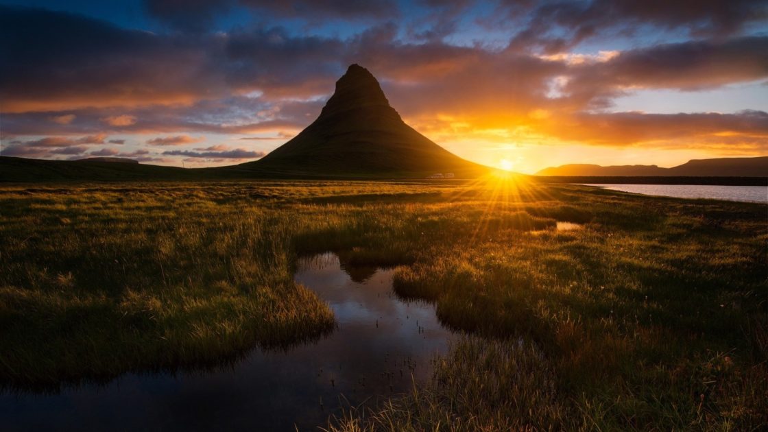 wallpaper et fond d'écran nature paysage montagne mountain Islande Iceland pays coucher de soleil sunset voyage travel tourisme tourist photo photographie photography