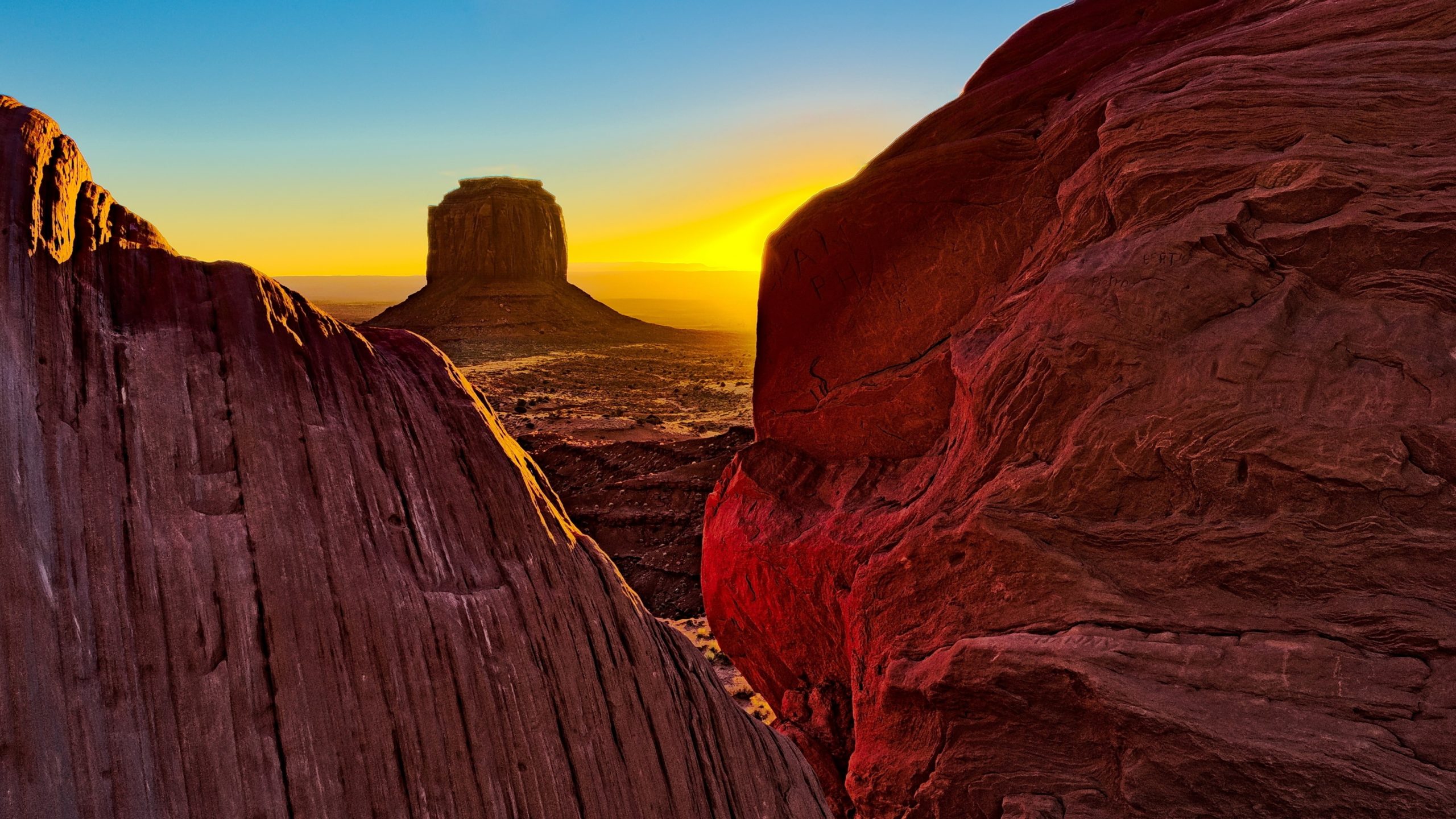 wallpaper et fond d'écran Monument Valley Arizona Amérique désert America Etats Unis monument nature paysage pays voyage travel tourisme tourist photo photographie