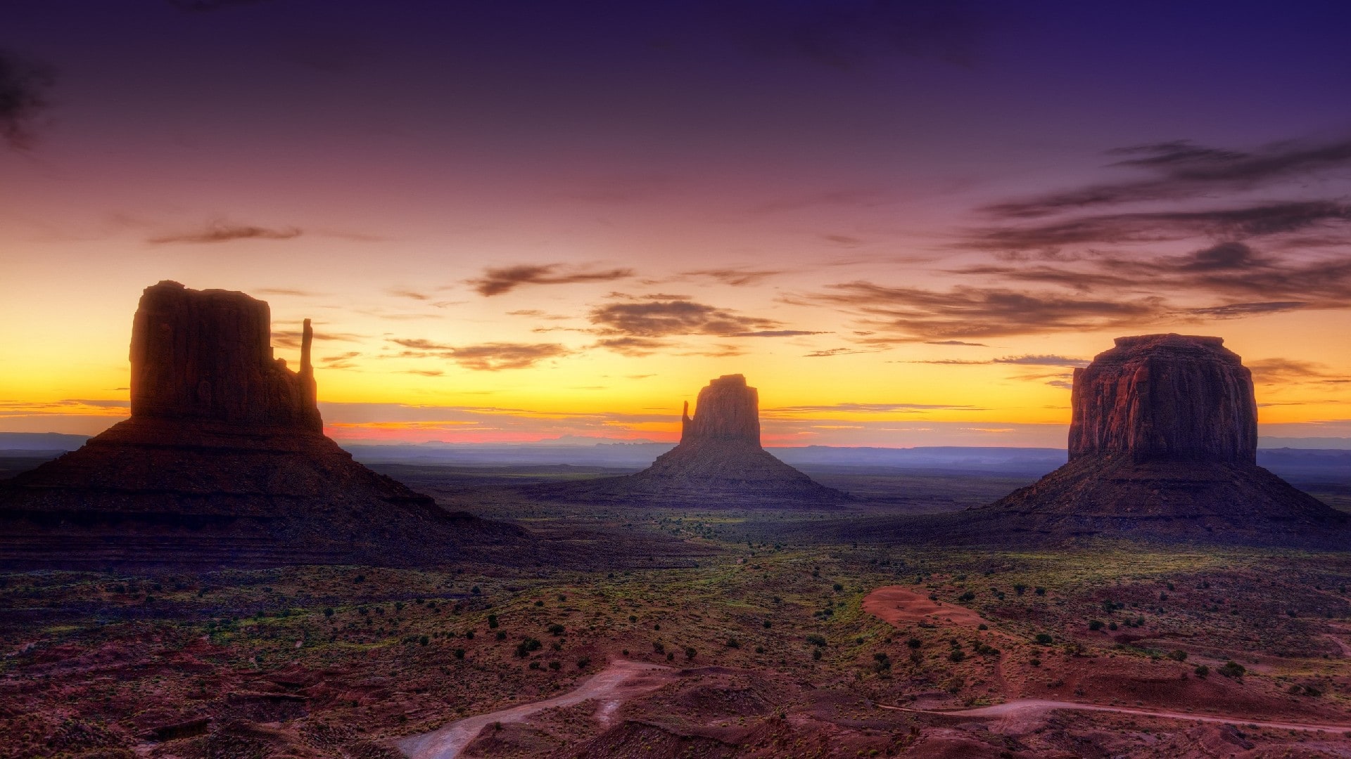 wallpaper et fond d'écran Monument Valley Arizona Amérique désert America Etats Unis monument nature paysage pays voyage travel tourisme tourist photo photographie