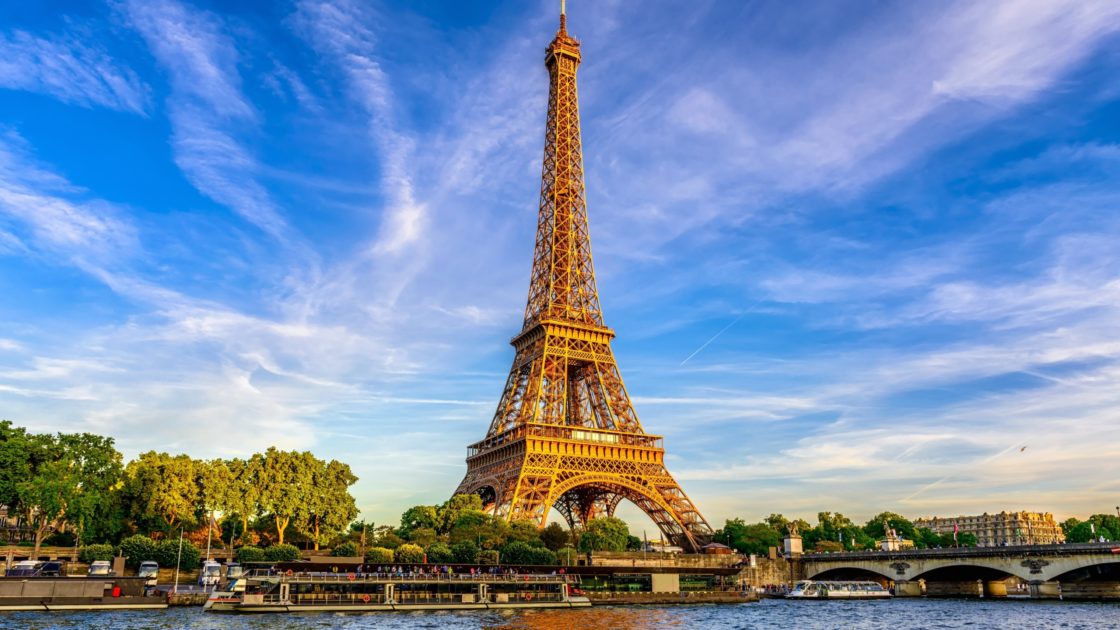 wallpaper et fond d'écran paysage Tour Eiffel Paris France capitale landscape ville city monument Eiffel Tower voyage travel tourisme tourist photo photographie