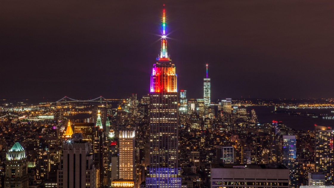 wallpaper et fond d'écran Empire State Building monument New York ville city paysage pays Amérique America Etats-Unis voyage travel lumières tourisme tourist photo photographie photography