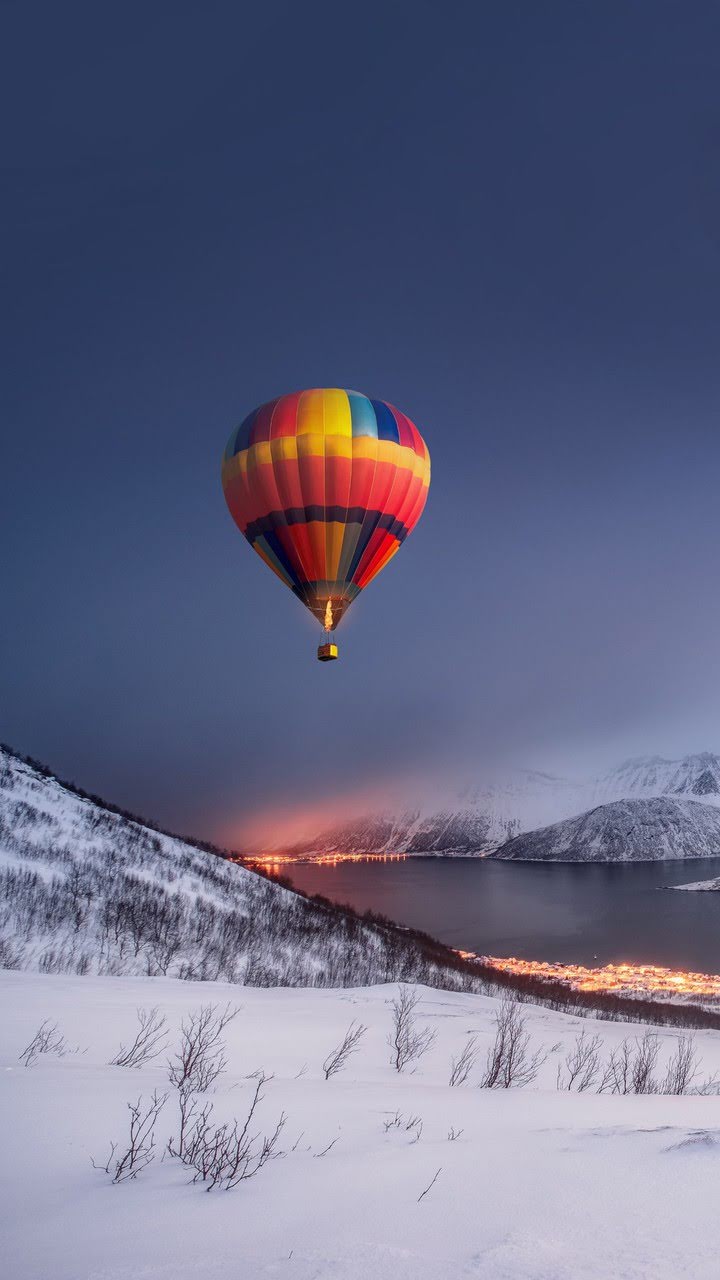 wallpaper et fond d'écran montgolfière ballon balloon hot air nature paysage landscape vole voler fly photo photographie photography