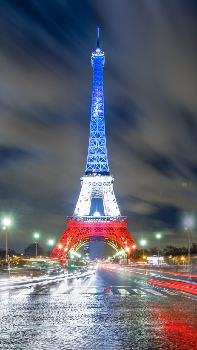 wallpaper et fond d'écran Paris attentats hommage Tour Eiffel colorée France tribute ville city paysage monument voyage travel tourisme tourist photo photographie photography