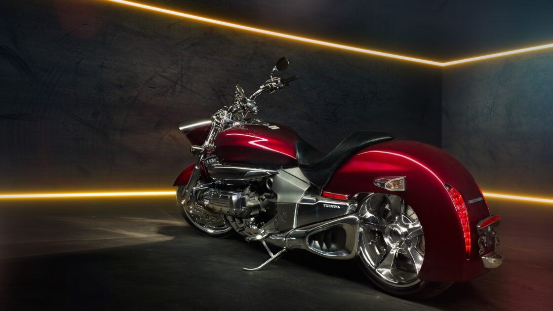 wallpaper et fond écran moto motorbike Harley Davidson Indian motorcycle engin motard biker véhicule transport picture photographie photo photography