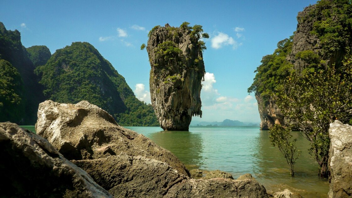 wallpaper et fond écran nature paysage Thaïlande Thailand rocher mer sea landscape asiatique Asie pays country magnifique beau beautiful voyage travel tourisme tourist photo photographie photography picture