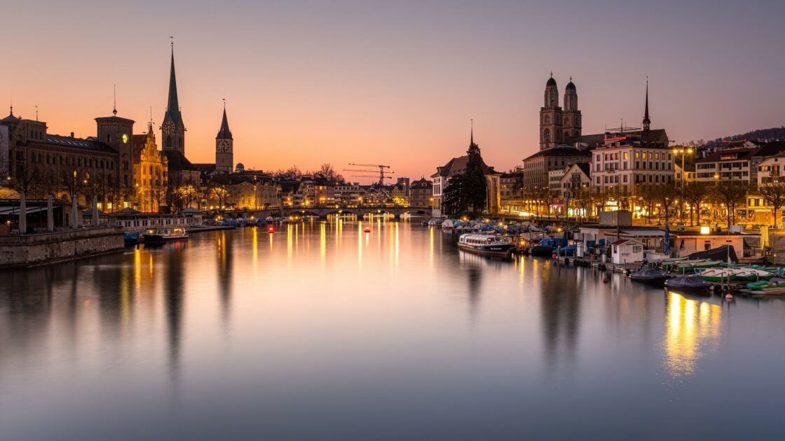 wallpaper et fond écran ville city Zurich Suisse Switzerland paysage pays country landscape beau beautiful magnifique voyage travel tourisme tourist picture photo photographie photography