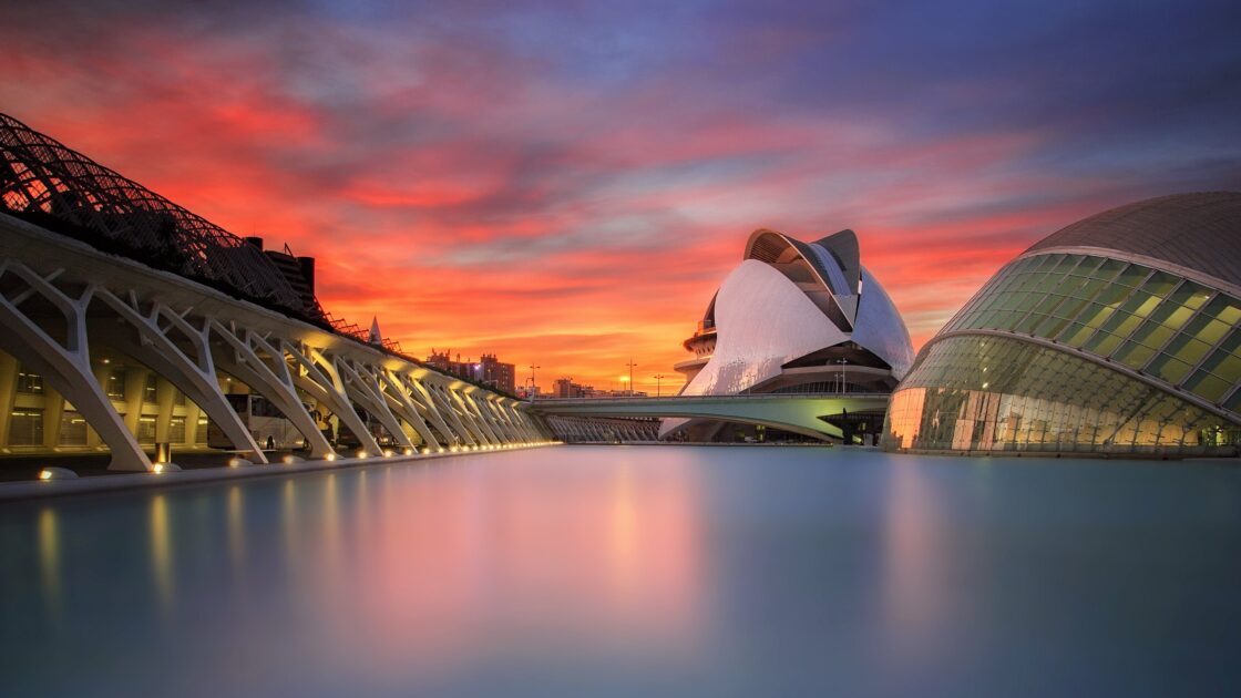 wallpaper et fond écran ville city pays country paysage nature Cité des Arts & Sciences Valence Espagne Spain monument beau beautiful voyage travel tourisme tourist photo picture photographie photography