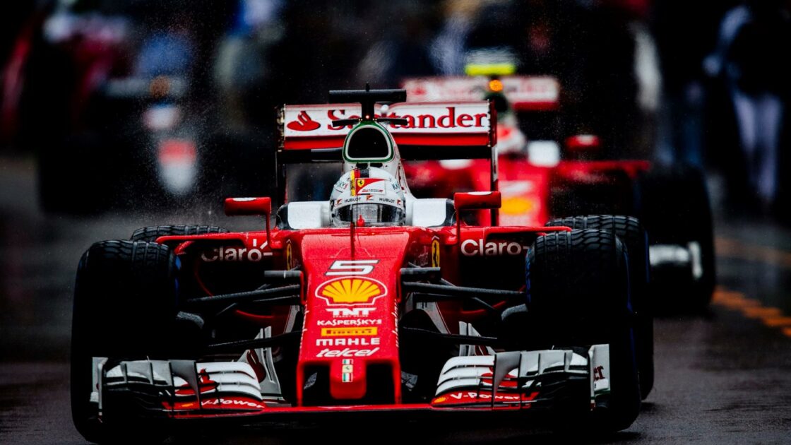wallpaper et fond écran voiture car Ferrari Formule 1 courses automobile bolide vitesse grand prix véhicule marque Italienne sport sportif compétition tournoi image picture photo photographie photography