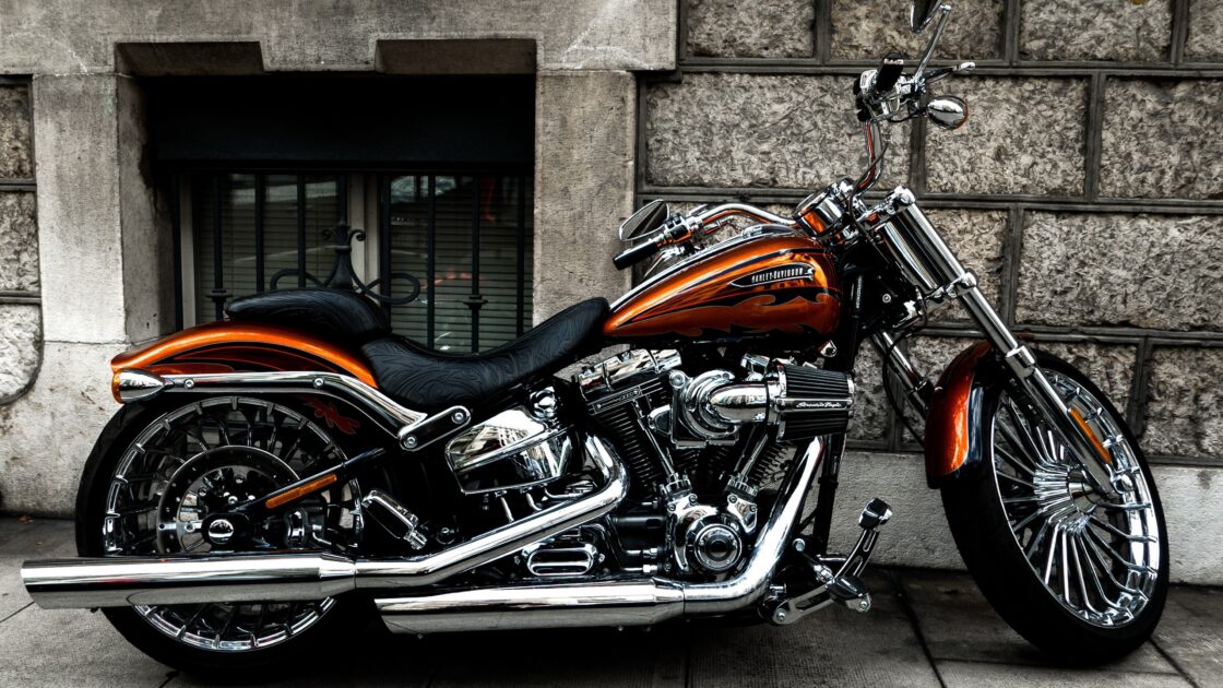 wallpaper et fond écran moto motos motorbike motorcycle motard biker engin bolide véhicule transport vitesse beau beautiful route picture image photo photographie photography