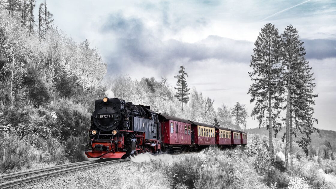 wallpaper et fond écran train hiver winter saison neige snow enneigé paysage nature landscape magnifique transport beau beautiful picture image photo photographie photography